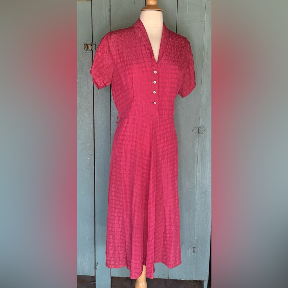 VTG 50's Bright Pink Textured Taffeta Hostess Party Cocktail Dress Rhinestone L